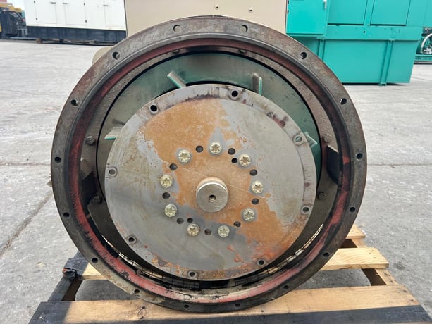 300 KW, Cummins 500FDR7018JJ, generator end with controller, 277/480 Volts, 1046 hours - Image 4