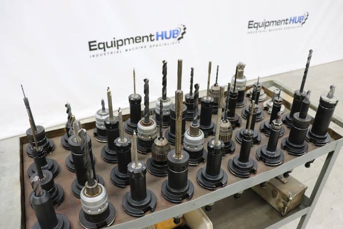 Caterpillar 50 assorted tool holders in cart (36 available) - Image 9