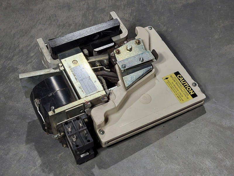 1800 Amp. Eaton Cutler-Hammer #6702ED584, Contactor, 74 VDC Coil, 1 Pole - Image 3