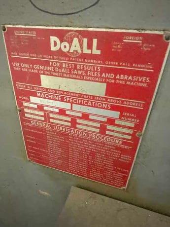 36" x 13" DoAll #3613-1, vertical saw, 26" x 26" table area, blade welder with grinder, 2 HP - Image 5