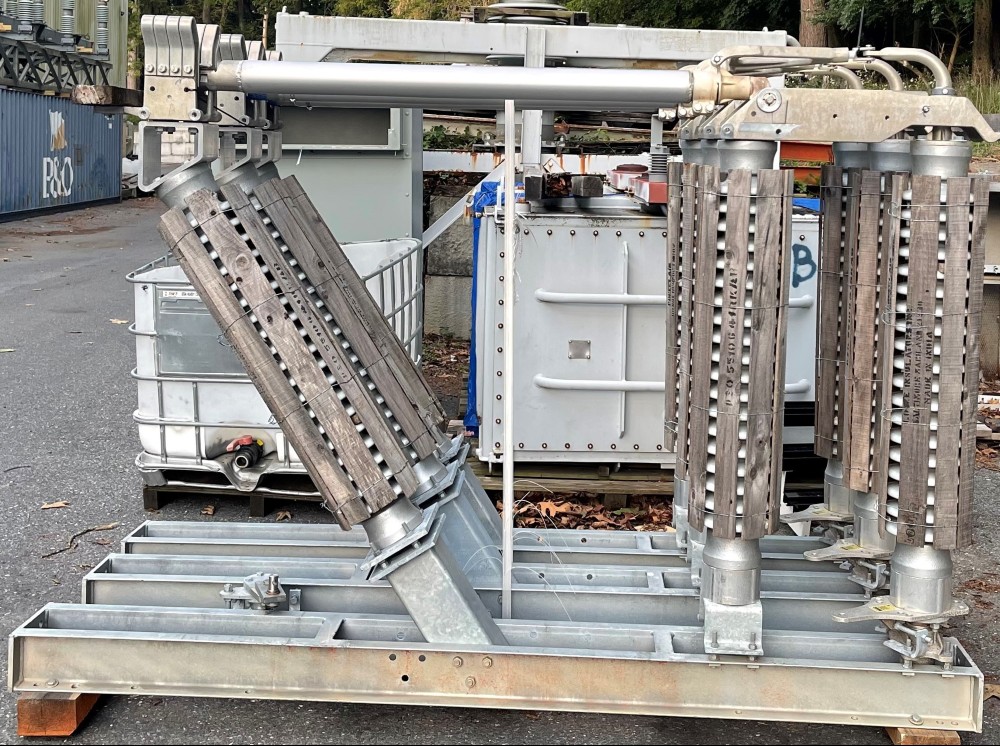 3000 Amp. Pascor, TTR-8V, 145 kv, Horizontal mount, Unused - Image 2