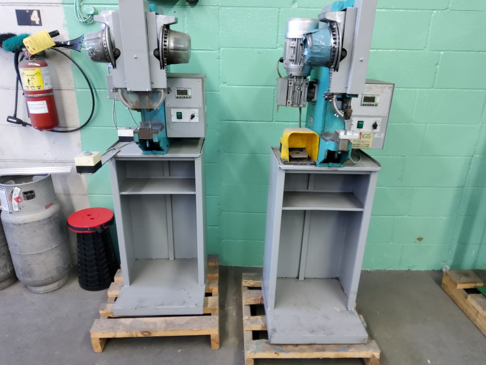 Italian Global Service #MPIR-E, rivet machine - Image 1