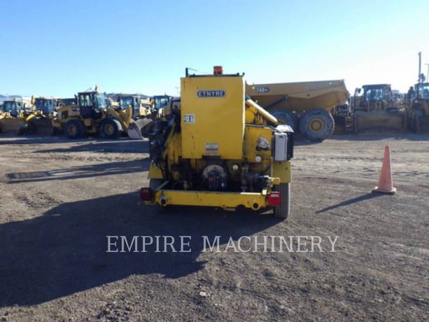 Electro Dynamics Etnyre ECS-400, Asphalt Paver, 810 hours, S/N: 1B9BK4006NA173010, 2023 - Image 6