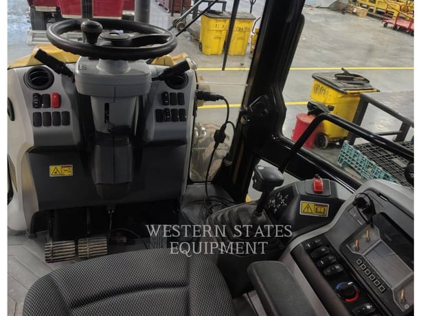 Cat 420, Backhoe Loader, 159 hours, S/N: H8T04752, 2024 - Image 6