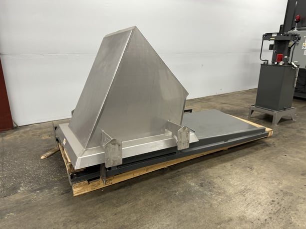 National Bulk Equipment, 40" x 48" x 51.5" Gaylord box dumper, 15500 lb., 135° rotation hydraulic cylindfers - Image 8