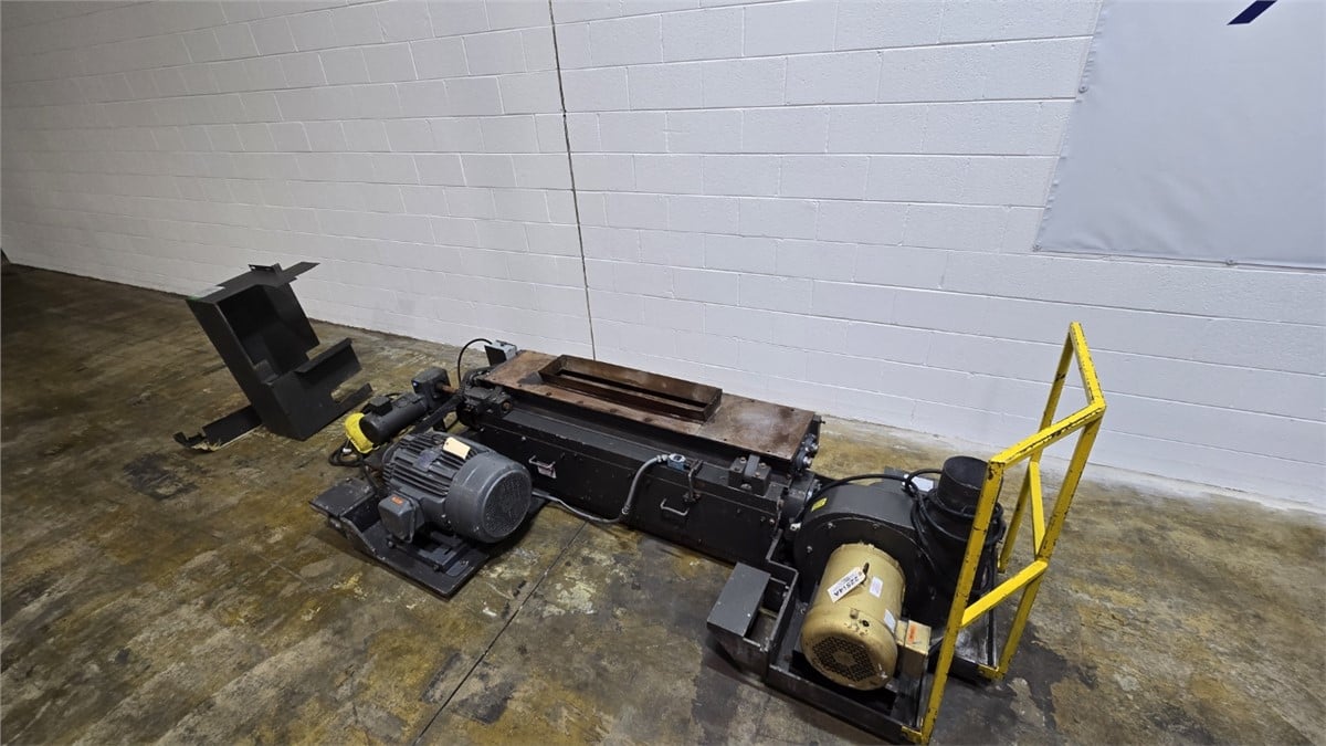 8" x 56" Cumberland/Colortronic #T56, granulator, 20 HP, TEFC, 2011 - Image 7