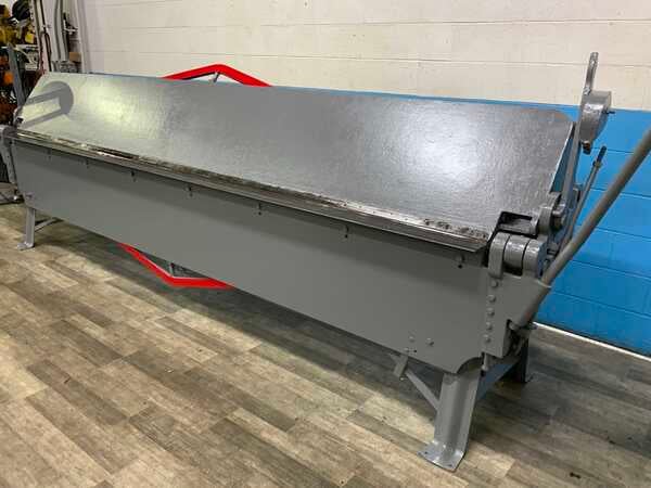 18 gauge x 12' Dreis & Krump #1218, apron brake, 2-1/4" max opening, 1" flange, 1/2" front-rear adjustment - Image 9