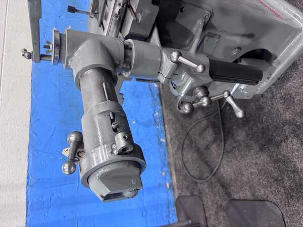 1-1/4" x 9" DC Morrison #K, keyseater, 24" x 27" table, 2 HP, tooling - Image 6
