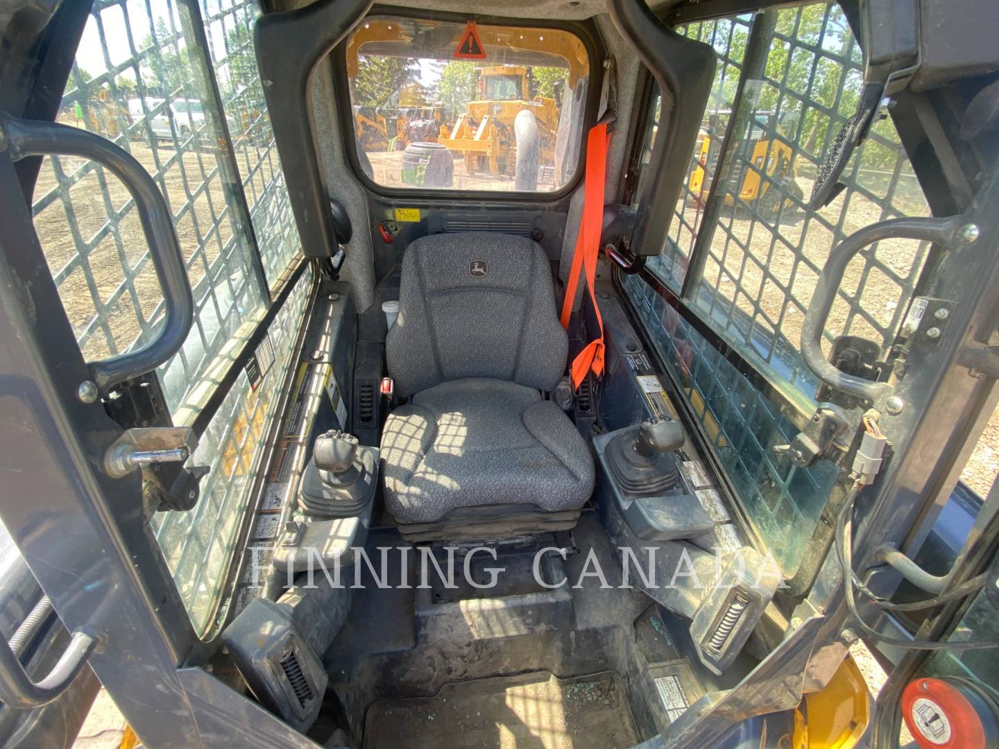 John Deere 325G, Track Loader, 1150 hours, S/N: 1T0325GKTPJ438965, 2022 - Image 6