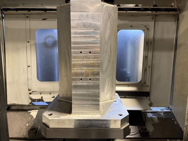 Haas #EC-500, CNC horizontal machining center, 32" X, 20" Y, 28" Z, 12000 RPM, 41 automatic tool changer - Image 6