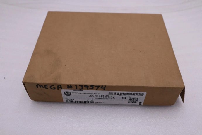 NEW SEALED Allen-Bradley BRADLEY 1756-OA16 ControlLogix 16 Point drawout Module STK GF22 - Image 1