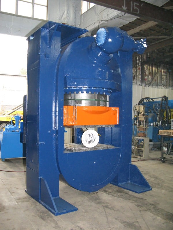 1000 Ton, Lake Erie, 37.5" x32", down-acting, 20" daylight, 7" stroke, frame-style, hydraulic tank, #2330 - Image 2