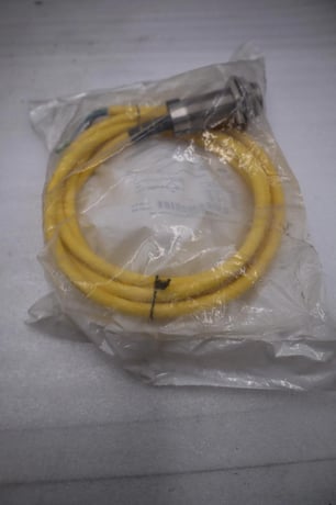 Allen-Bradley bradley 871tm-b10n30-h2 ser. b 20-250v ac/dc - stock 4916cc - Image 1