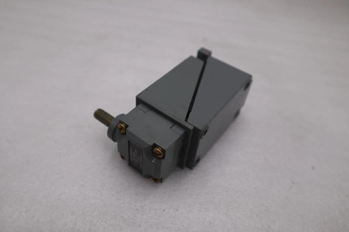 Allen-Bradley Bradley Switch 802T-HP NEW UNIT STOCK K-4028CC - Image 4