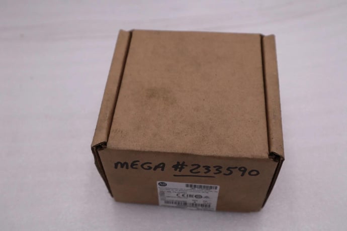 Allen-Bradley 2080-LC20-20QWBR Micro820 CONTROLLER - STOCK GF62 - Image 3
