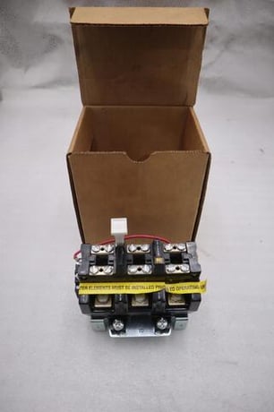 Allen-Bradley Bradley 592-EUTD Overload Relay - New - STOCK 1421CC - Image 1