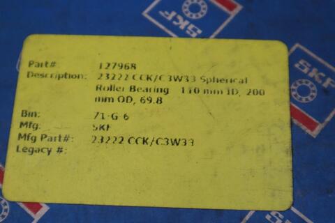 SKF 22222 CCK/C3W33 Spherical Roller Bearing NEW UNIT STOCK CC138 - Image 3
