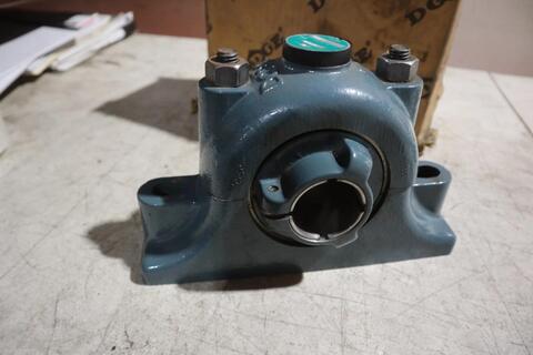 Dodge p2b-c-115 065292 type c pillow block 2-bolt base - stock cc-37 - Image 3