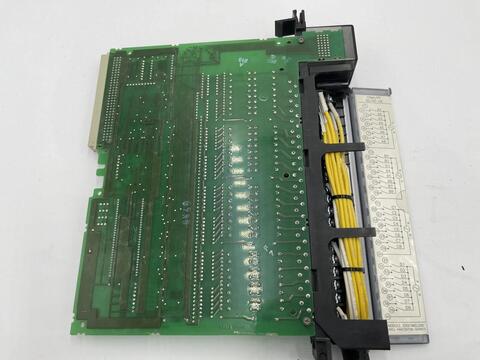 General Electric Fanuc IC697MDL250 120 VAC Input Module STOCK 1555 - Image 7