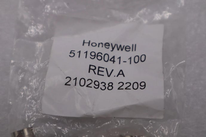 Honeywell 51196041-100 LCN T Connector Set REV A STOCK H1602A - Image 2