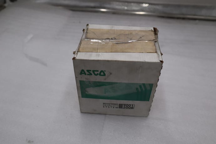 New asco u8401b101 solenoid valve 24vdc 20-150 psi - stock k-3254cc - Image 1