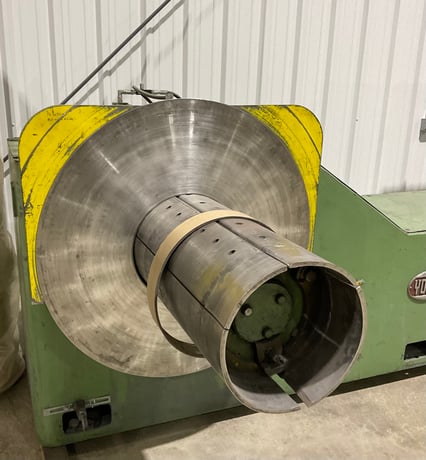 28.5" Yoder, slitter, pull thru, 16" recoiler, 20" uncoiler, 28" coil - Image 4