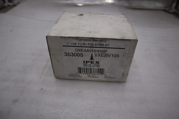 NEW OPEN BOX Ipex Vxe-Epdm 1" True Union Ball Valve Vxebv105 353005 STK 5654CC - Image 1