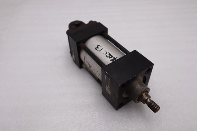 NEW OPEN BOX Miller AL86B2B Pneumatic Cylinder 200PSI STK H1537A - Image 4