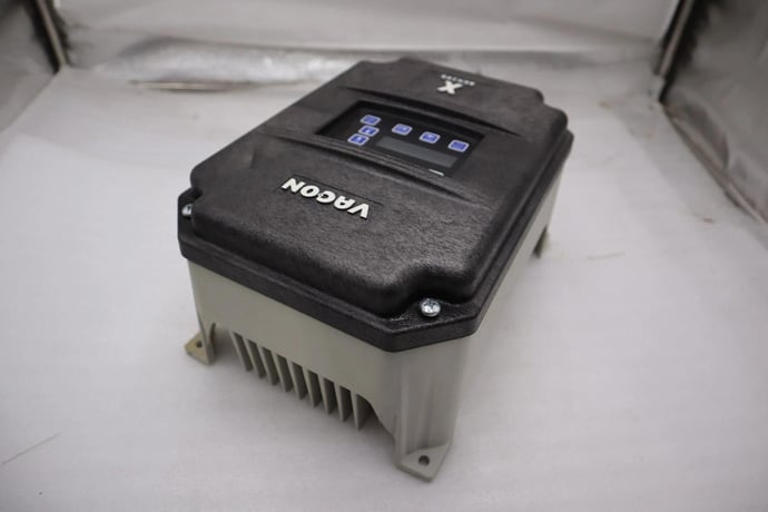 Danfoss vacon x4c2s050c variable frequency drive 136f0600 constant stk h1125 - Image 5