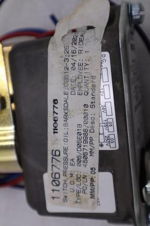 NEW OPEN BOX Barksdale C9612-3 Pressure Actuated Switch STK H960A - Image 4
