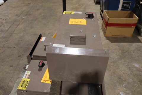 Johnson Controls AYK 550 Air Modulator Panel AYK550-PF-038A-4+B058+K465 #HP153 - Image 1