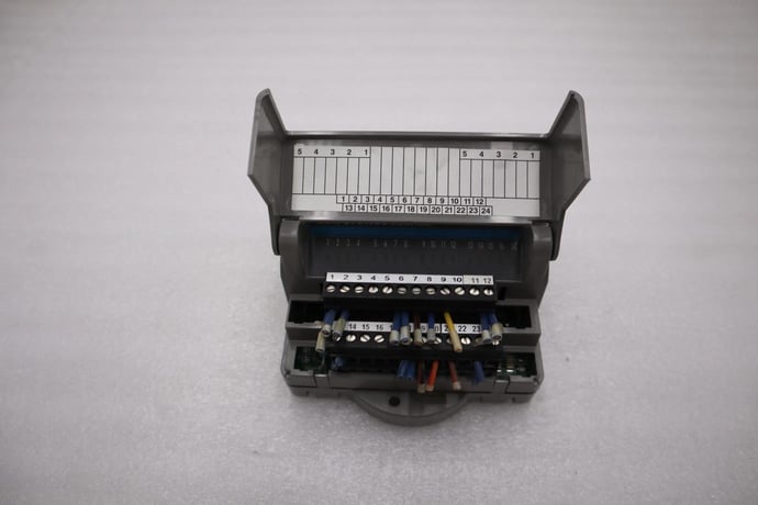 DANAHER MOTION M.1017.3095 R3 / M10173095 R3 GIDDINGS & amp; LEWIS MODULE #6042 - Image 2