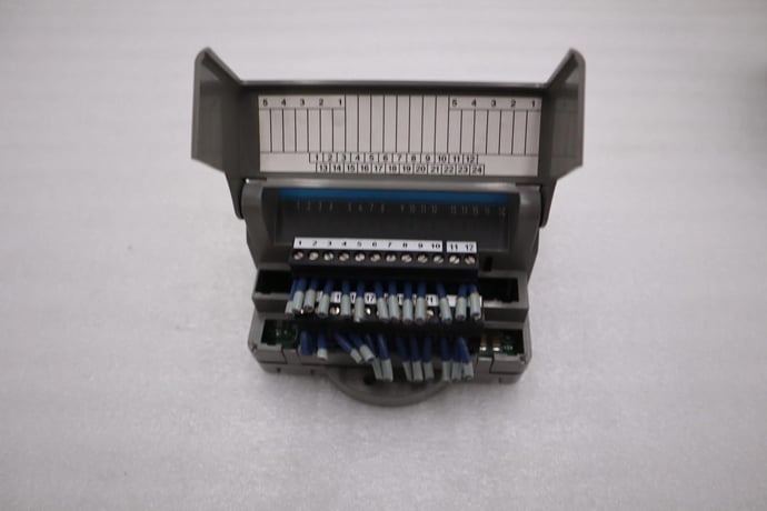DANAHER MOTION M.1017.3095 R3 / M10173095 R3 GIDDINGS & LEWIS MODULE #6044 - Image 2