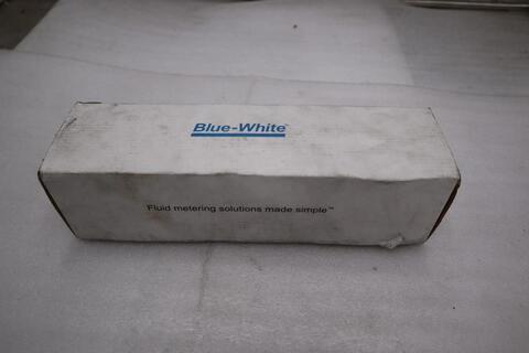 Blue-white F-40750LN-12 Variable Area Flow Meter - STOCK 5637CC - Image 3