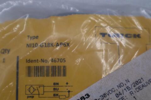 TURCK NI10-G18K-AP6X 46705 Inductive Sensor STOCK H1609A - Image 2