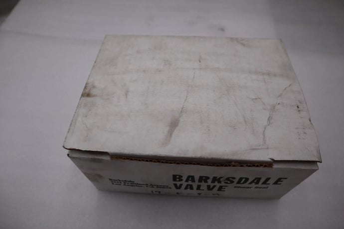 Barksdale 9021-m-e valve series 9020 - stock 3142cc - Image 2