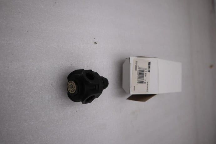 NEW OPEN BOX Watts 1/4 P 50 M1 0-125 Water Pressure Regulator 0-125psi 1/4" H799 - Image 1