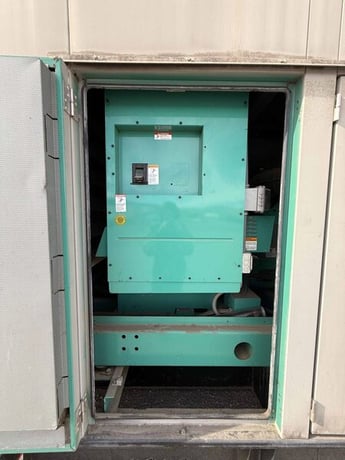 500 KW Cummins #DFEK, diesel generator set, 480 Volts, 2005 - Image 9