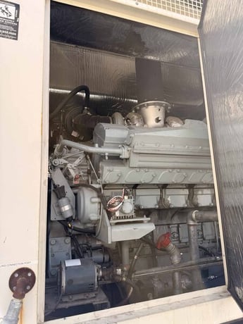 1000 KW Taylor #DS1000M, diesel generator set, 277/480 Volts, 2007 - Image 9