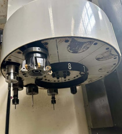 Haas #TM-2P, CNC Vertical Machining Center, 3-Axis, 40" X, 16" Y, 16" Z, 10.5" x 57.75" Table, 7.5 HP, 6000 - Image 4