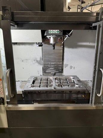 Haas #VM-2, CNC Vertical Machining Center, 3-Axis, 30" X, 20" Y, 20" Z, 18" x 36" Table, 30 HP, 12000 RPM - Image 3