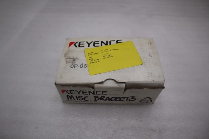 NEW OPEN BOX KEYENCE OP-86935 Brackets STOCK K3993CC - Image 3