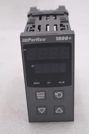 Partlow p18003100 temperature / process control unit new stock 2234-a - Image 3