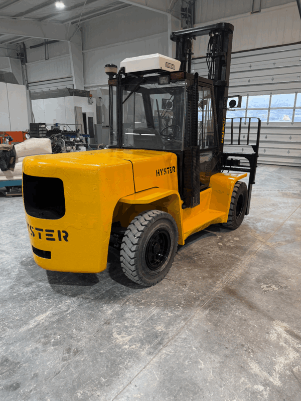 14000-15500 lb. Hyster #H155XL2, diesel forklift, 173.5" -212" lift height, 2 speed powershift - Image 2