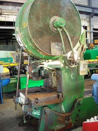 80 Ton, l & J #80, 26" x 36" bed, 6" stroke, 14" Shut Height, 5 HP, 3" bolster, air clutch - Image 2