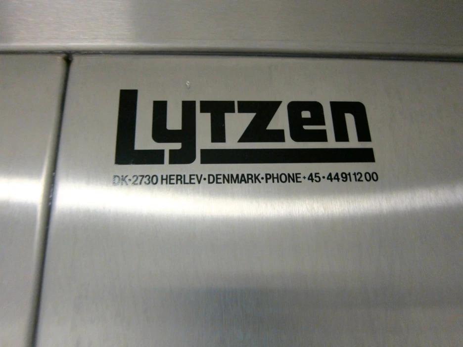 27.6" x 51.2" x 31.9" Lytzen #SU-MN-OVN-002 #C/1300, Single Door Dry Heat Sterilizer, Stainless Steel, Lytcon - Image 2