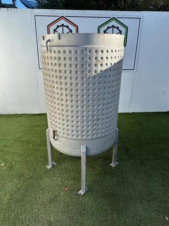 220 gallon Mueller #27814, Jacketed Pressure Vessel Tank, No Top, 1998 - Image 1