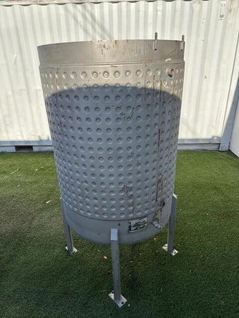 220 gallon Mueller #27814, Jacketed Pressure Vessel Tank, No Top, 1998 - Image 5