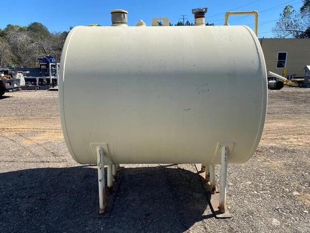 1000 gallon Modern Welding Co., Horizontal Tank, Double Wall - Image 9