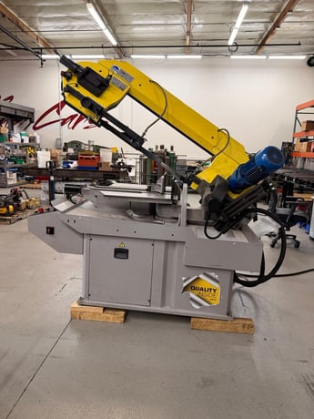 13" x 25" FMB #Pegasus-XL, Semi-auto horizontal Bandsaw, 1-1/4" x 14' 8" x 0.042" blade, 394 FPM, 4 HP, 2020 - Image 1